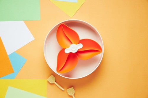 Interaktywna miska dla psa Spin Flower.jpg